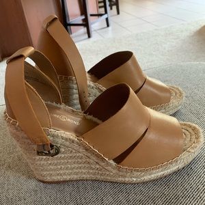 Treasure and Bond Wedge Sandals